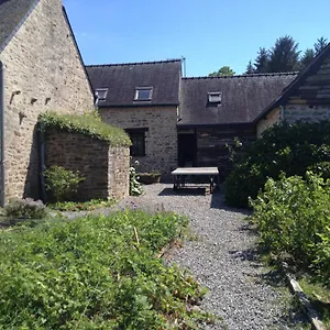 Oreillard Et Karrdi Saint-Symphorien (Morbihan)